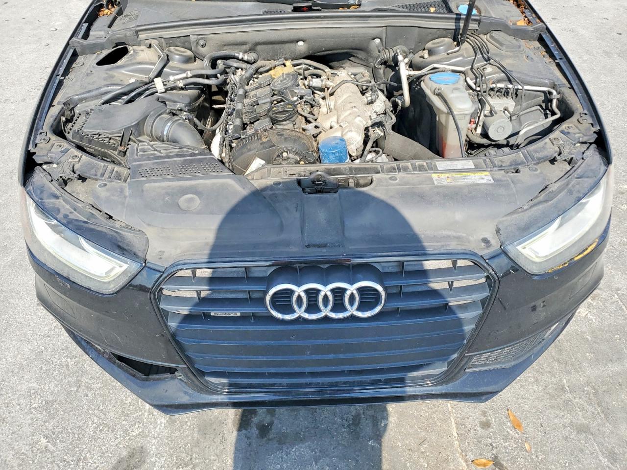Audi A4 Premium S-line