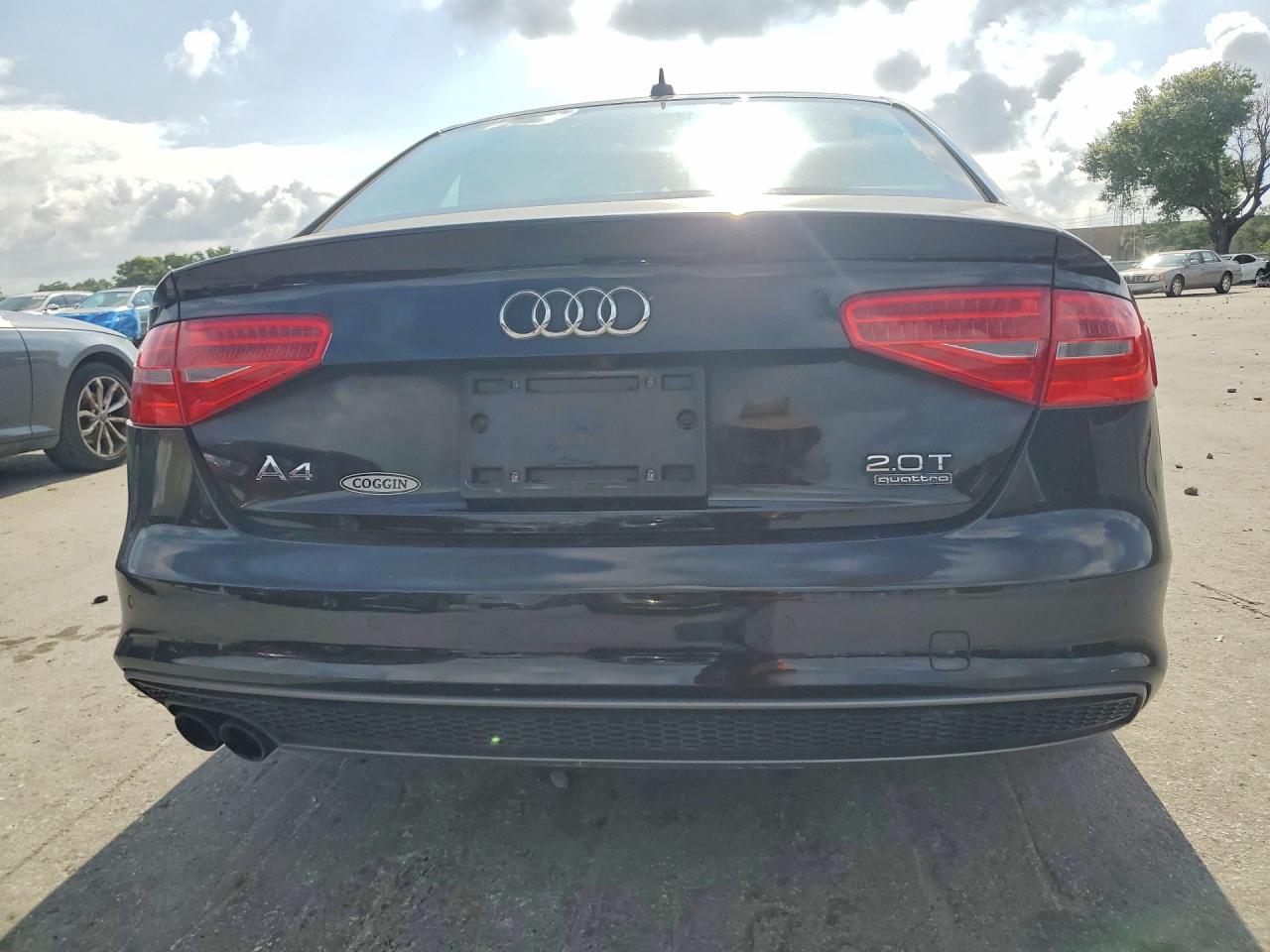 Audi A4 Premium S-line