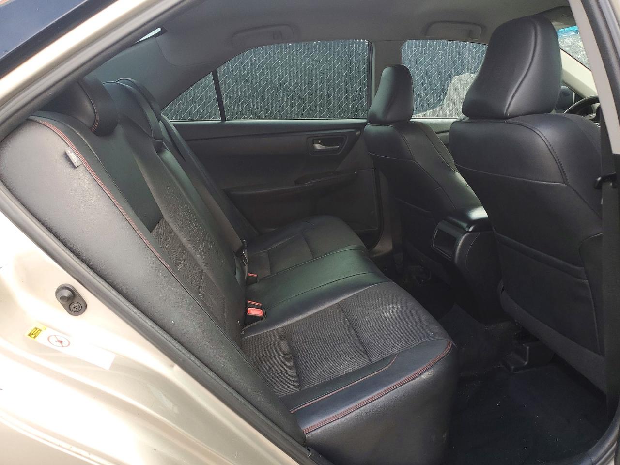 Toyota Camry Se