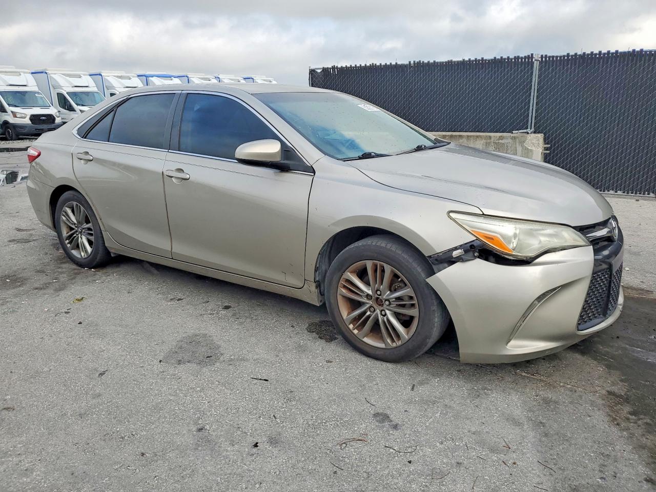 Toyota Camry Se
