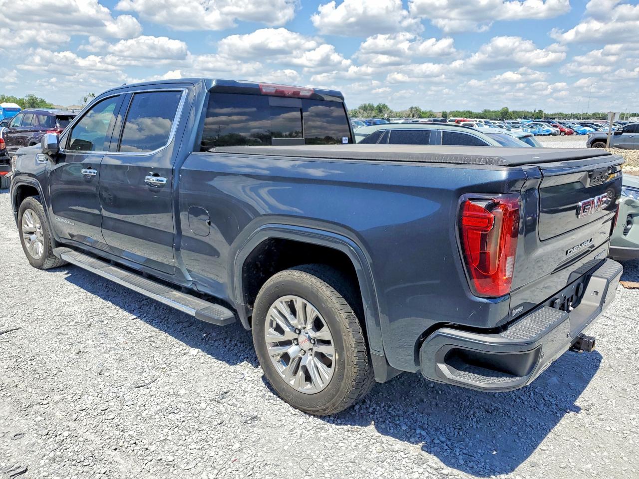 GMC Sierra K1500 Denali
