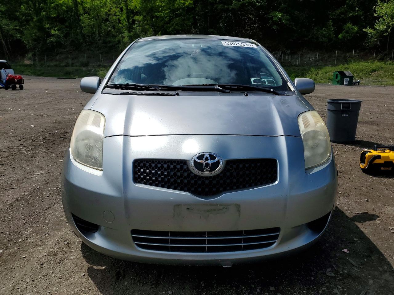 Toyota Yaris Base