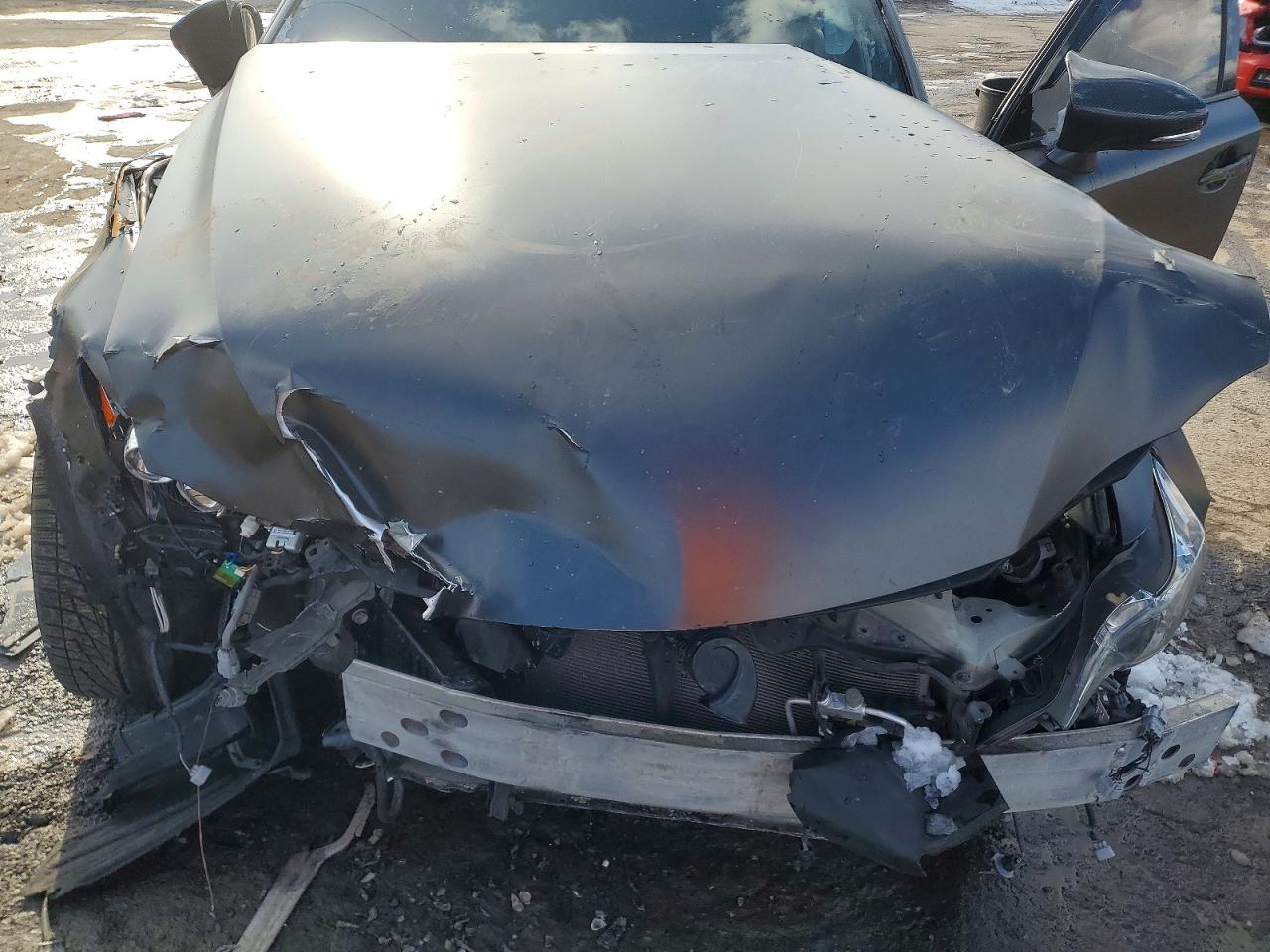 Lexus Is Base