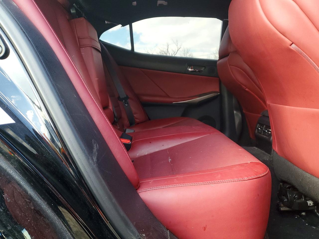 Lexus Is Base