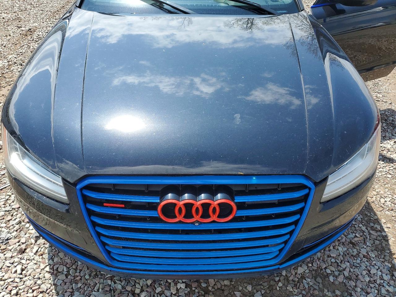 Audi A8 L Quattro