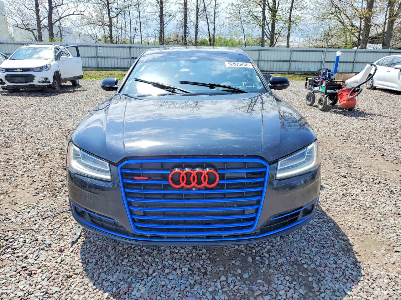 Audi A8 L Quattro