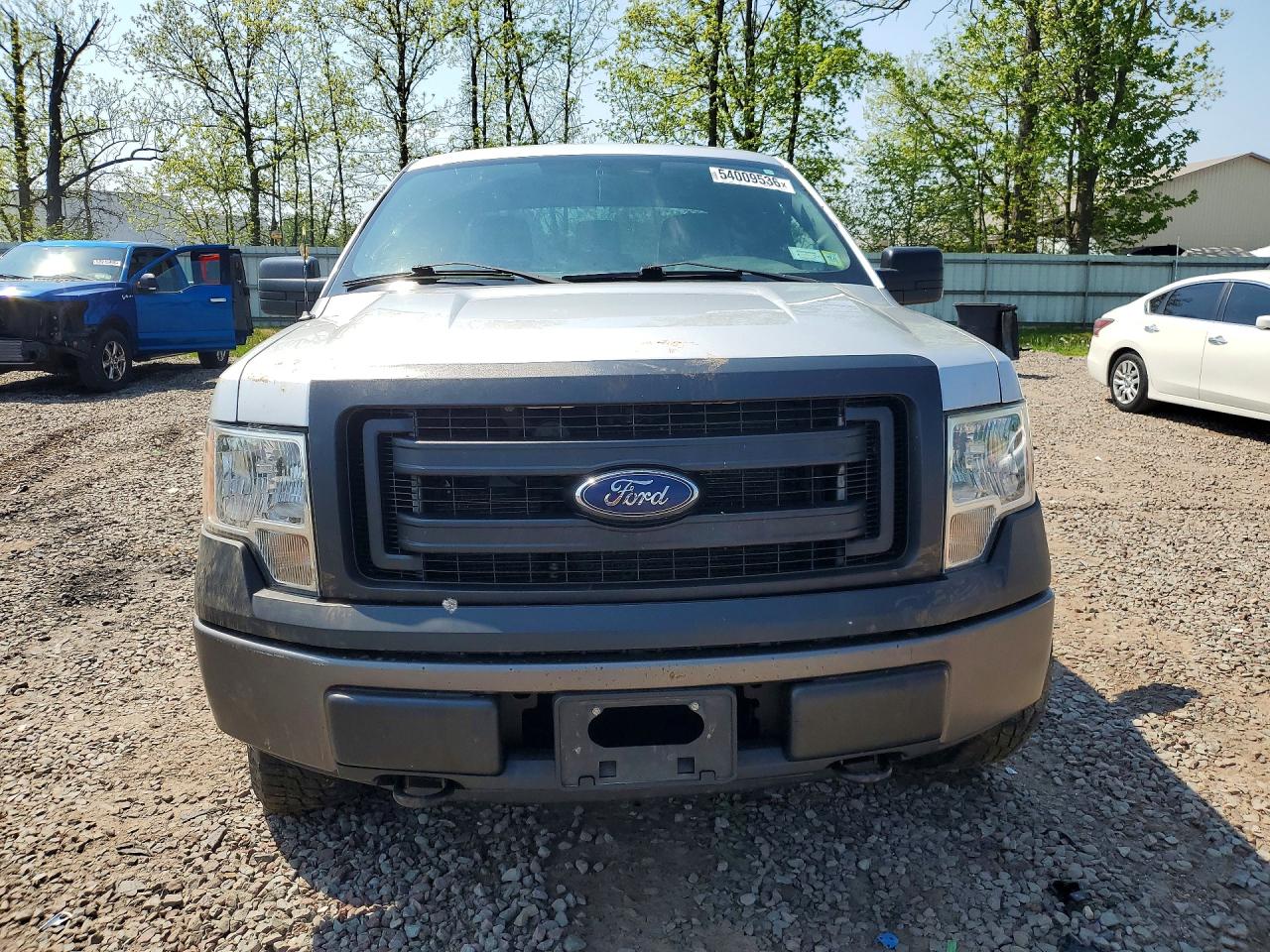 Ford F-150 Super Cab