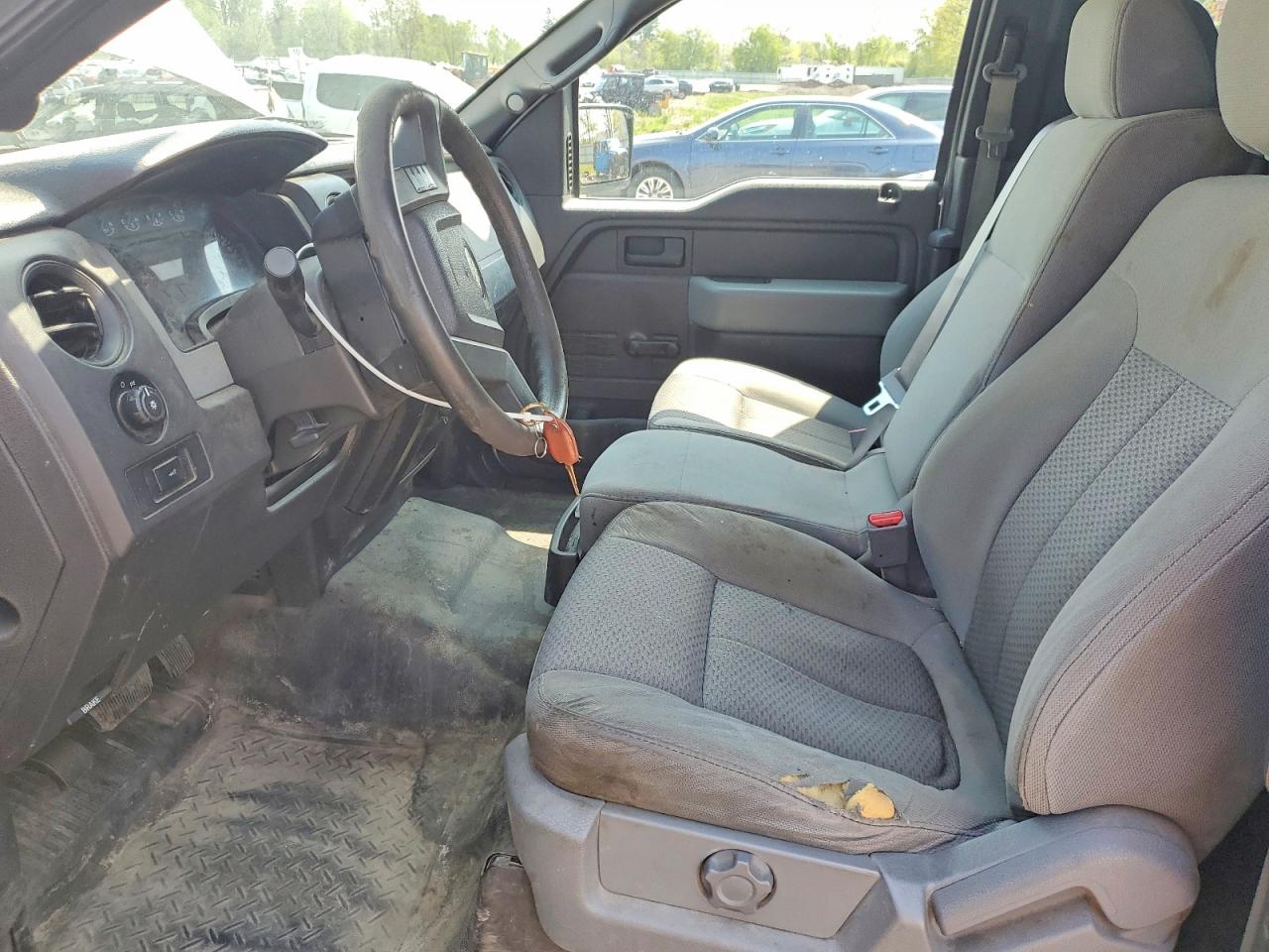 Ford F-150 Super Cab