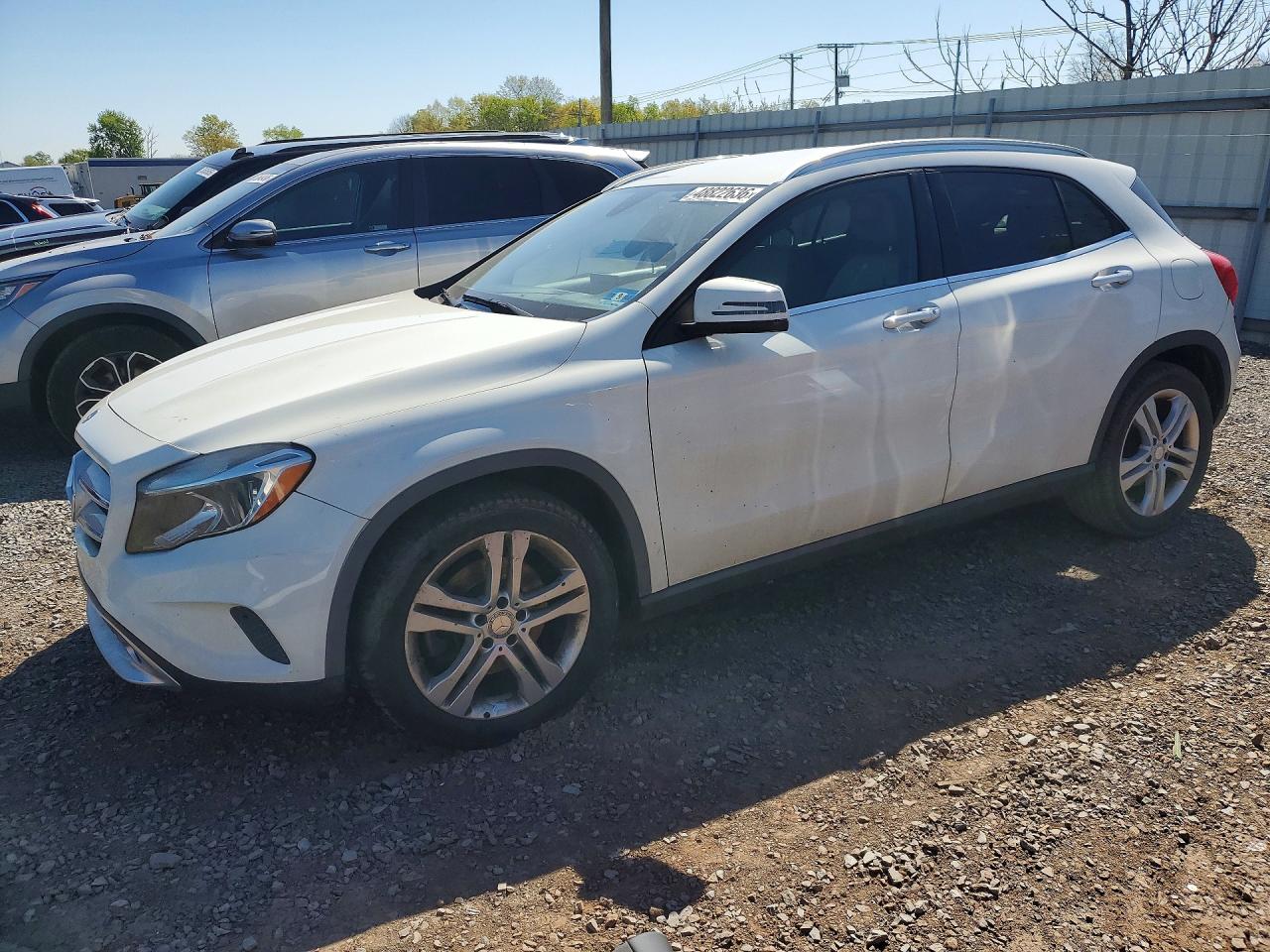 Salvage Mercedes-Benz GLA Image