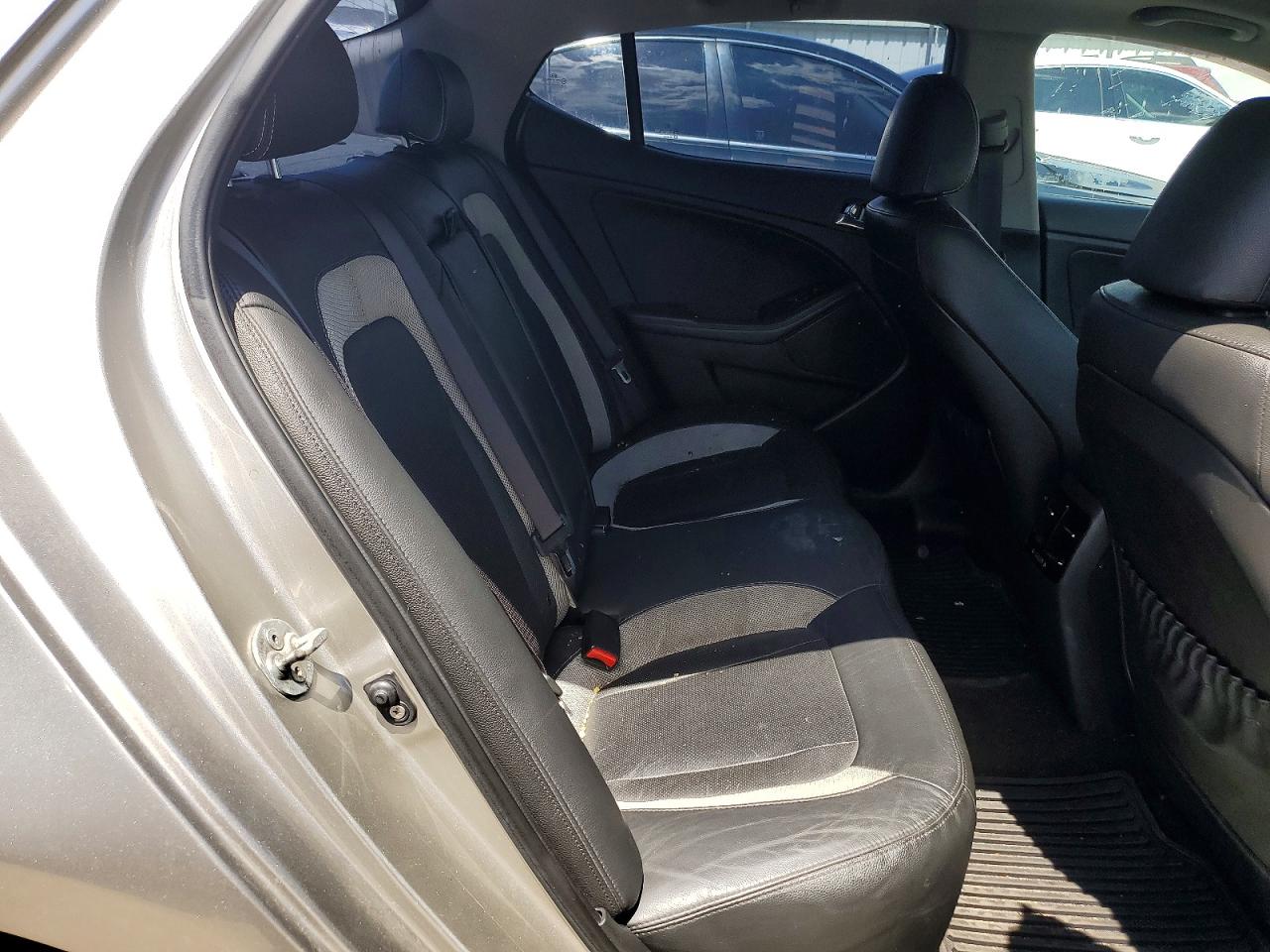 Kia Optima Sx