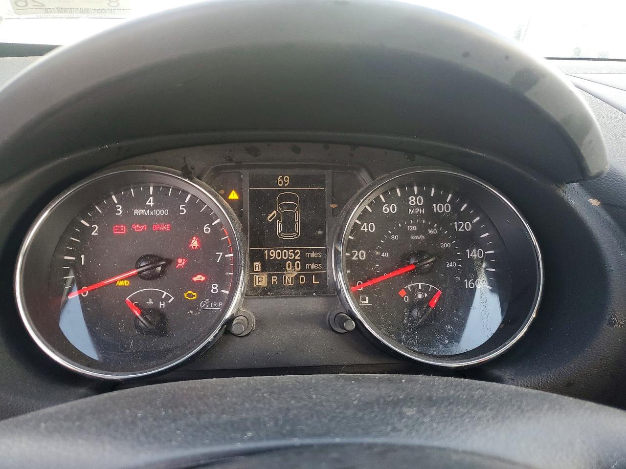 Nissan Rogue S