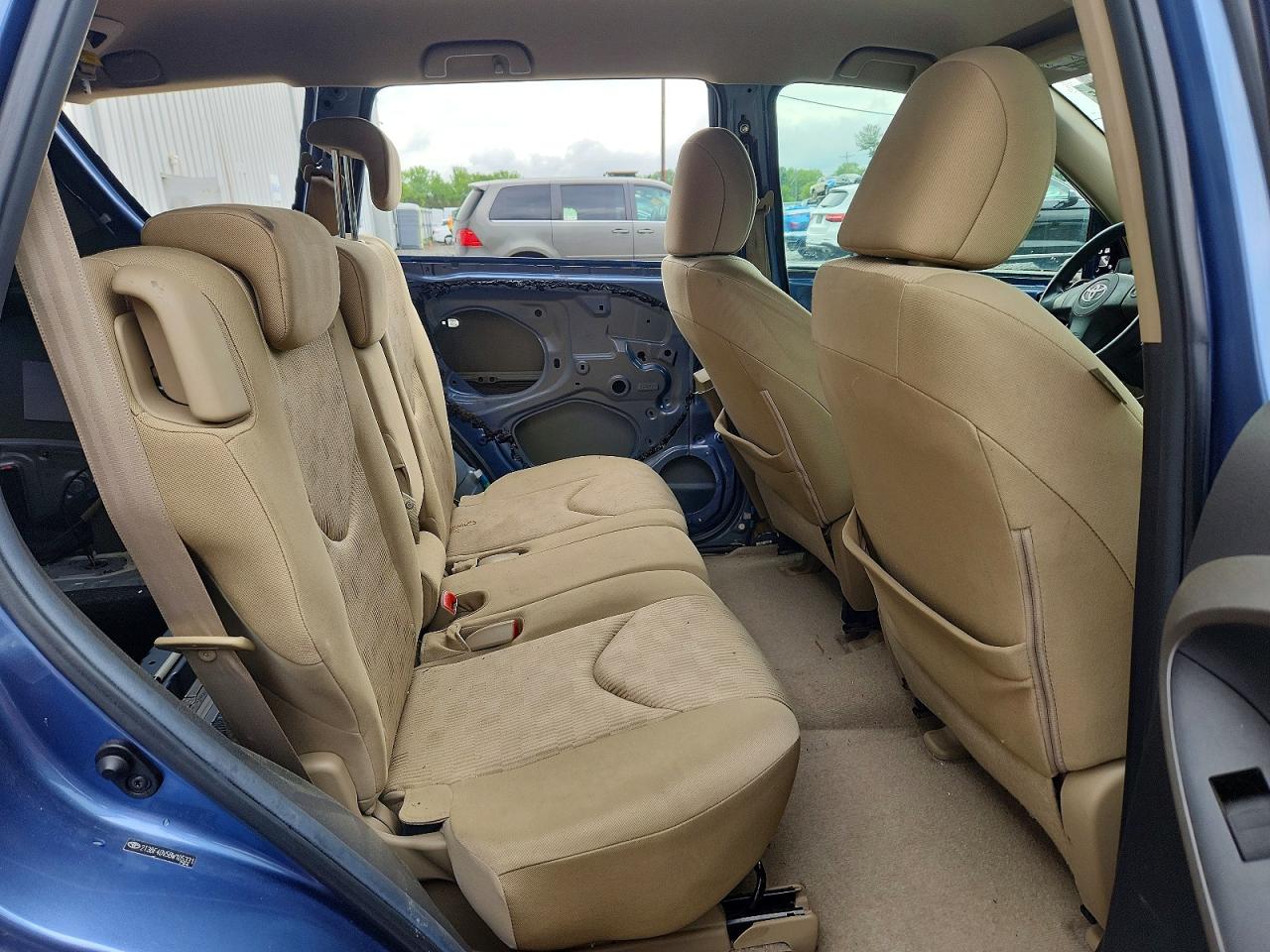 Toyota RAV4 Base