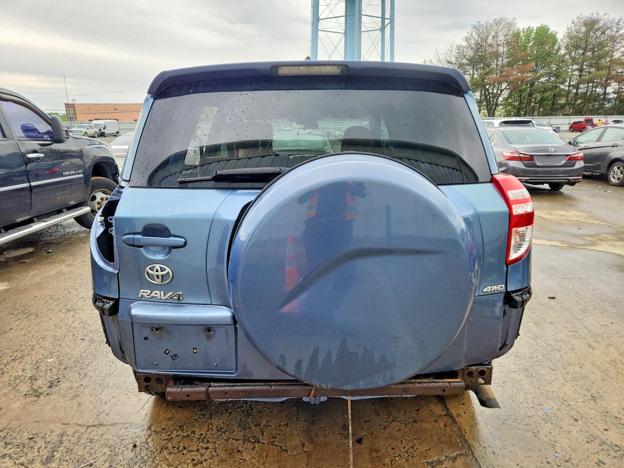 Toyota RAV4 Base
