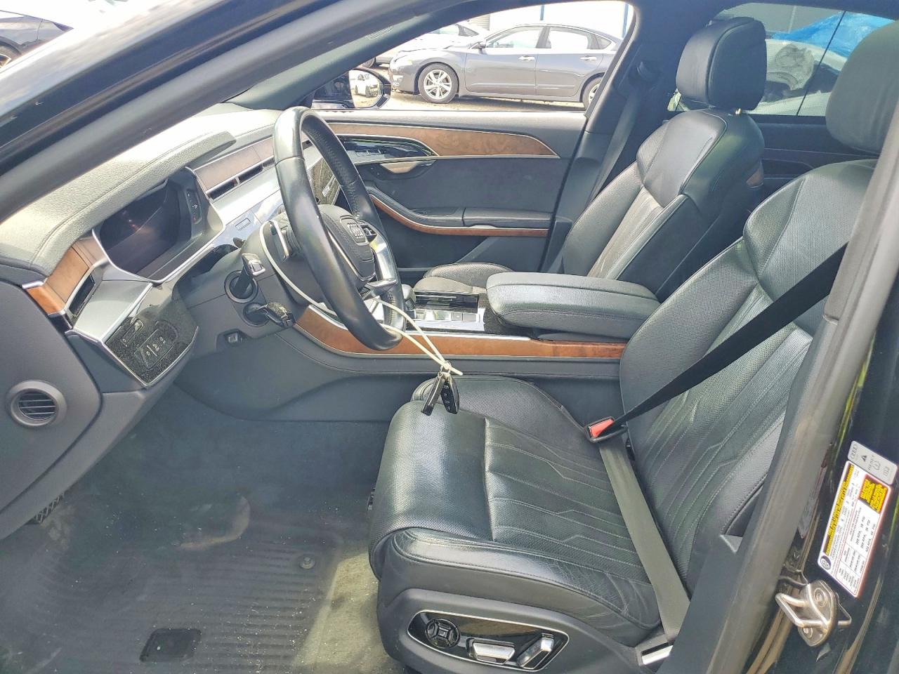 Audi A8 L