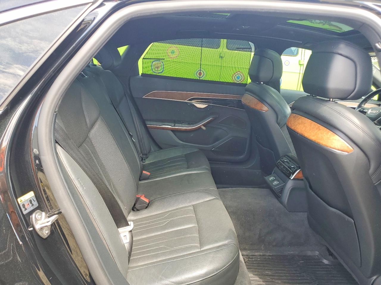 Audi A8 L