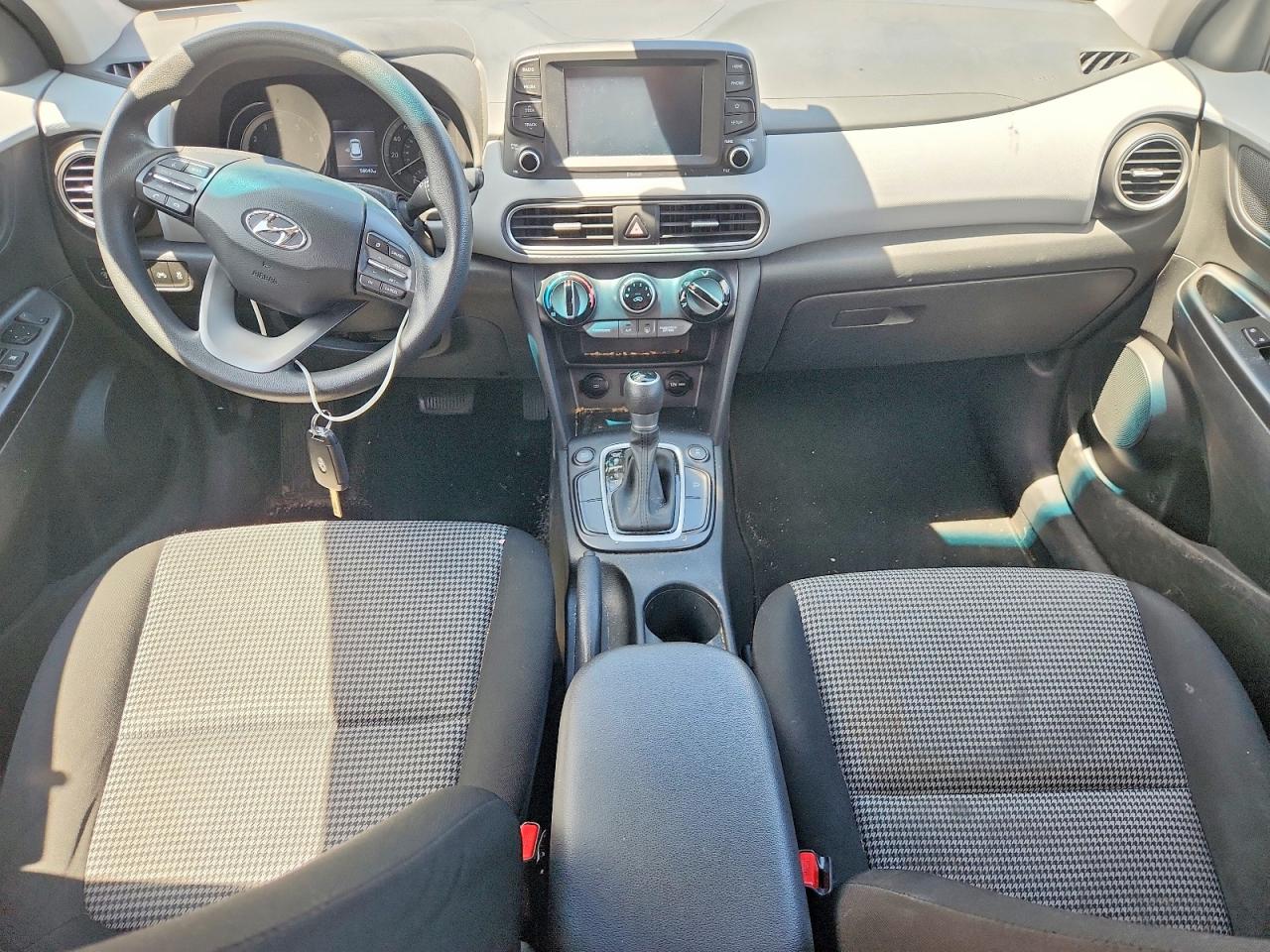 Hyundai KONA Se