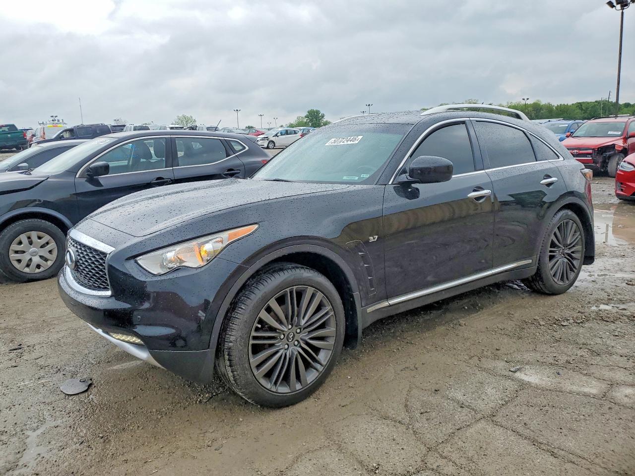 Salvage INFINITI Qx Image
