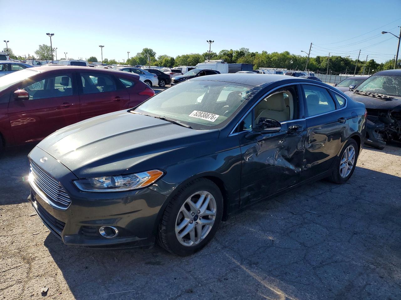 Salvage Ford Fusion Image