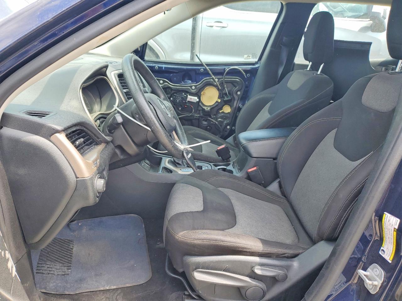 Jeep Cherokee Sport
