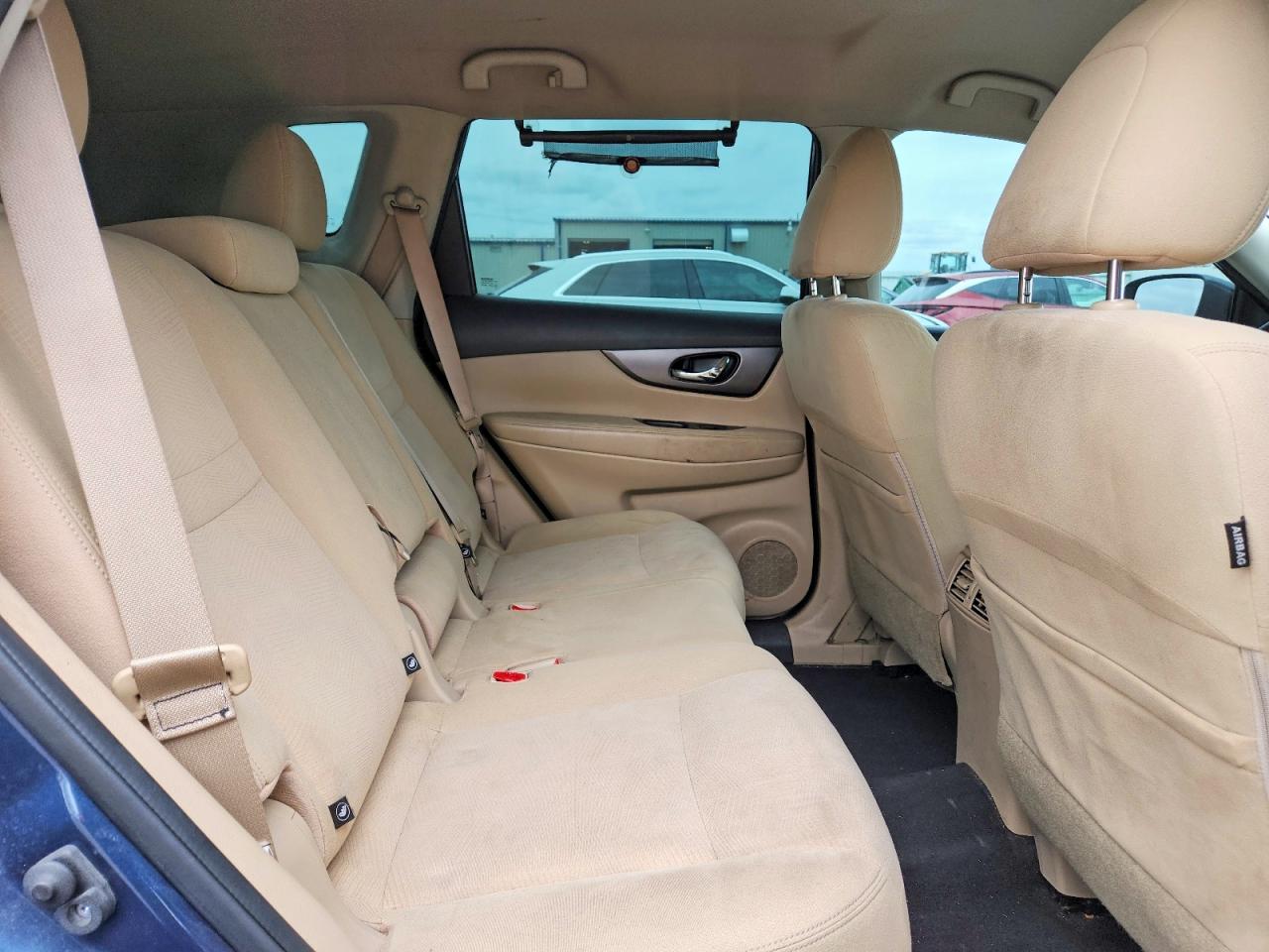 Nissan Rogue S