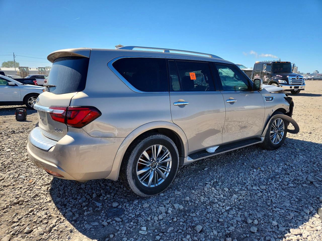 INFINITI Qx Luxe