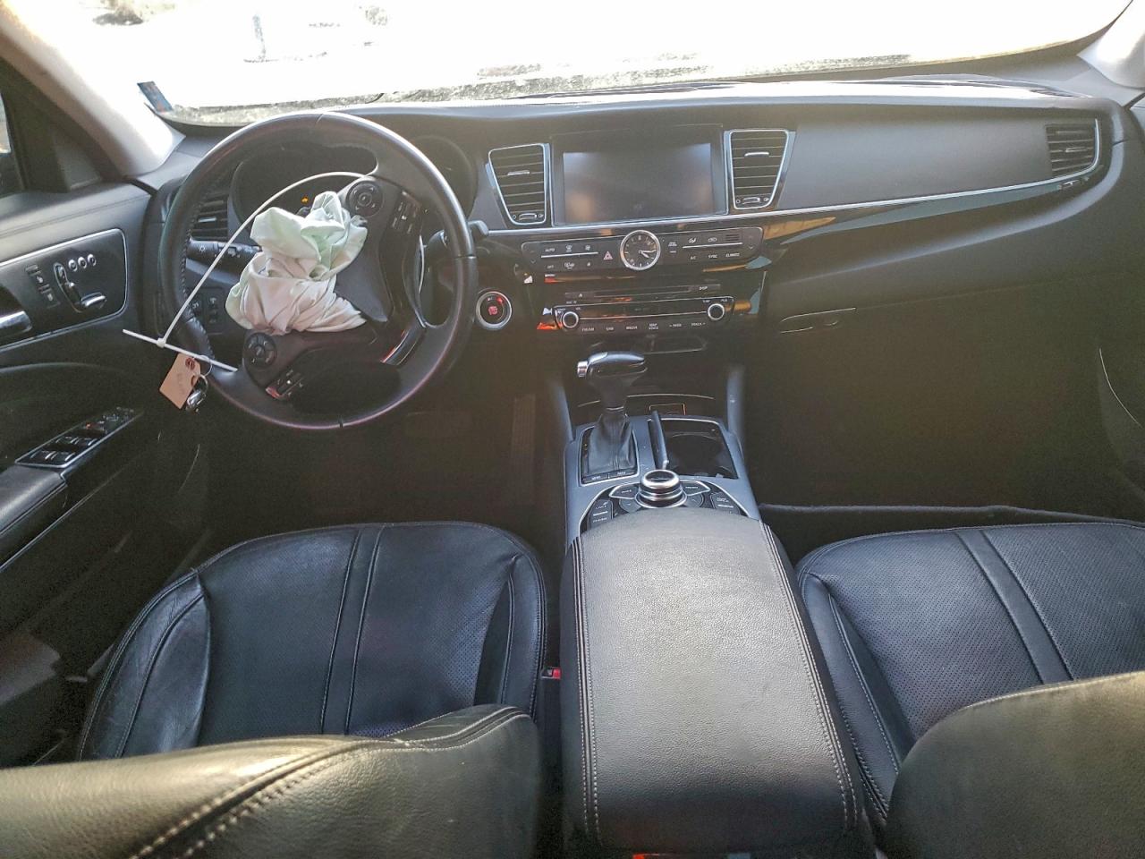 Kia K900 Premium V6