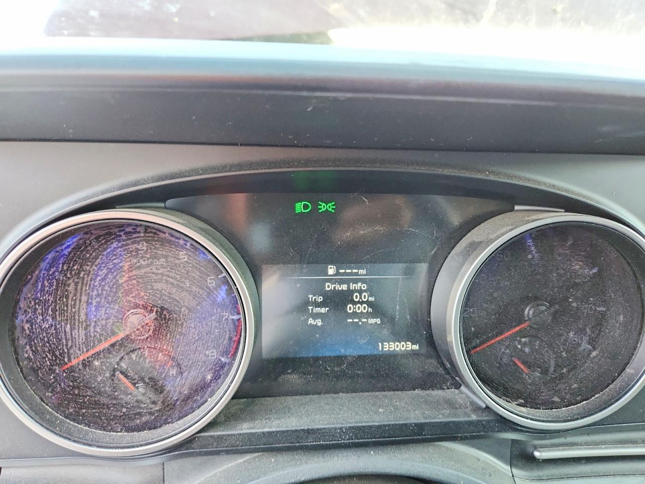 Kia Carnival Lx