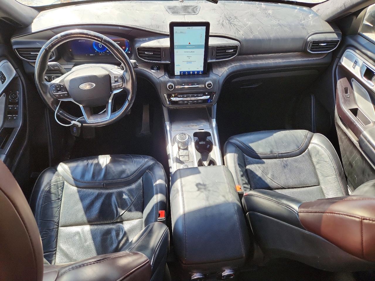 Ford Explorer Platinum
