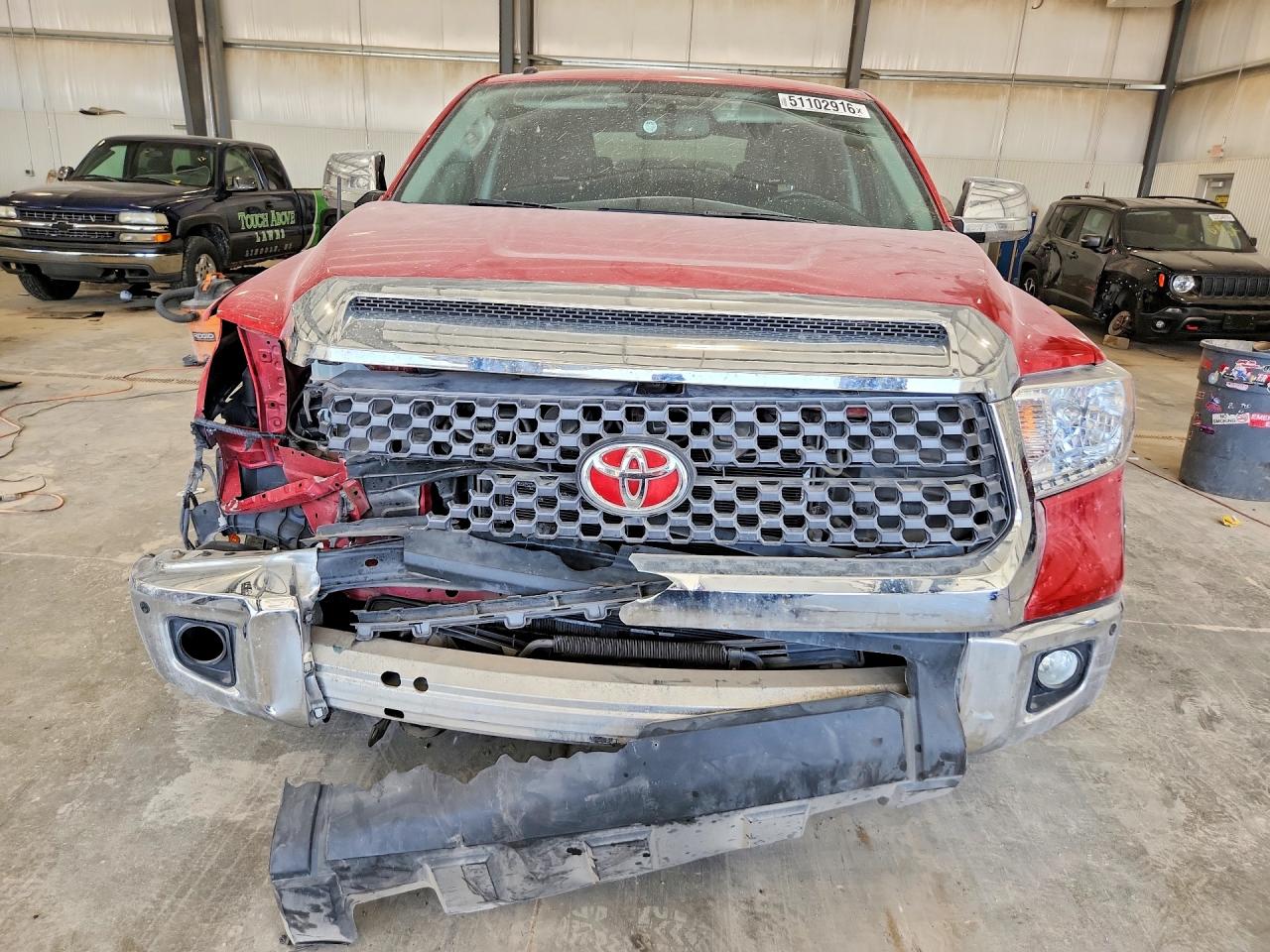 Toyota Tundra Sr5