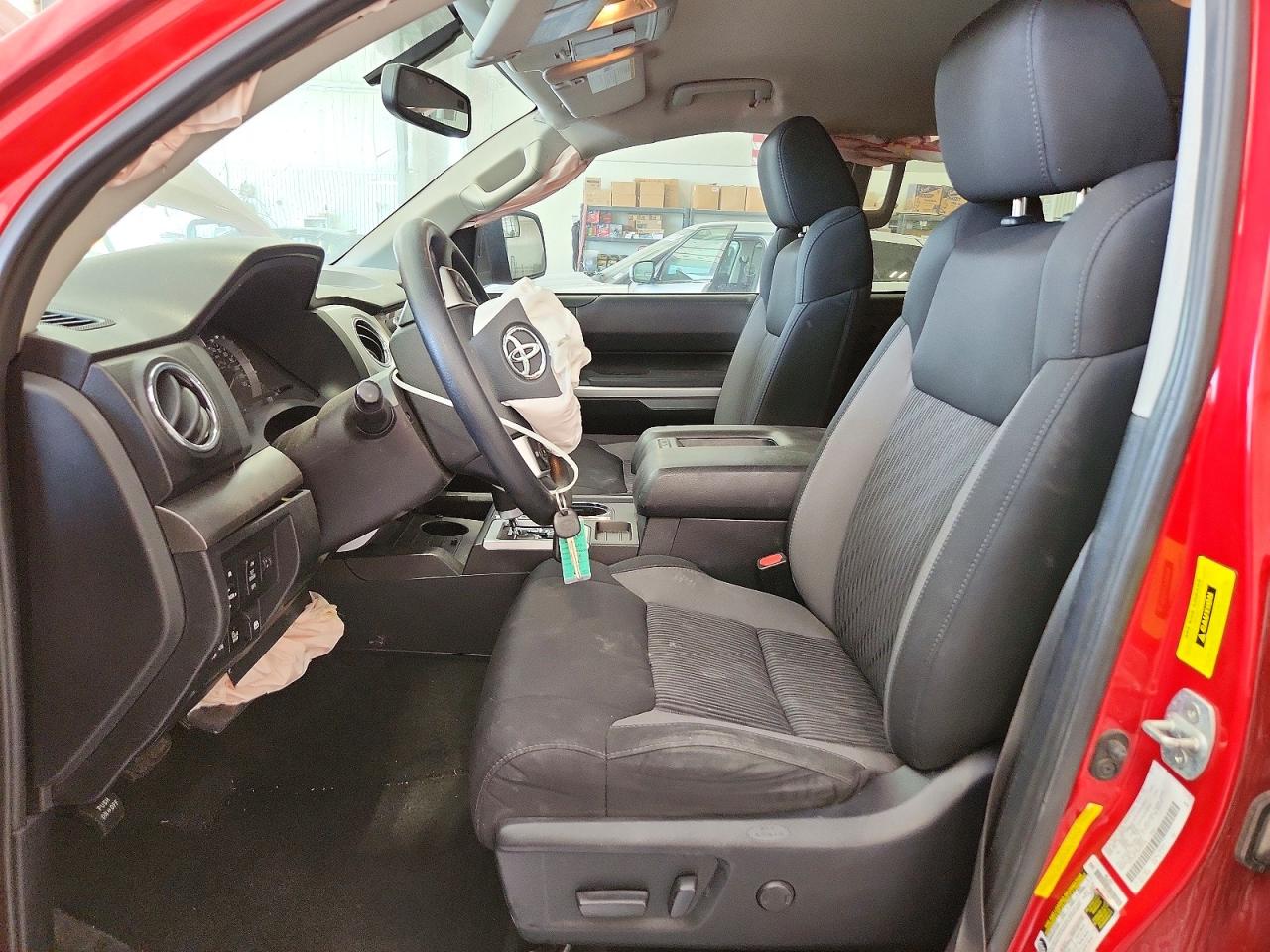 Toyota Tundra Sr5