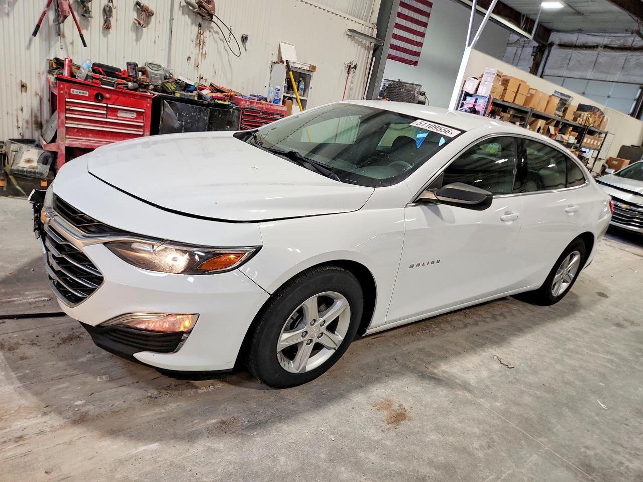 Salvage Chevrolet Malibu Image