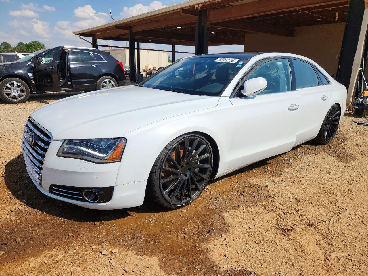 Salvage Audi A8 Image