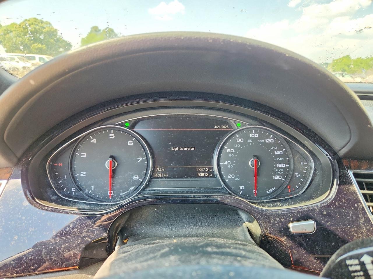 Audi A8 L Quattro