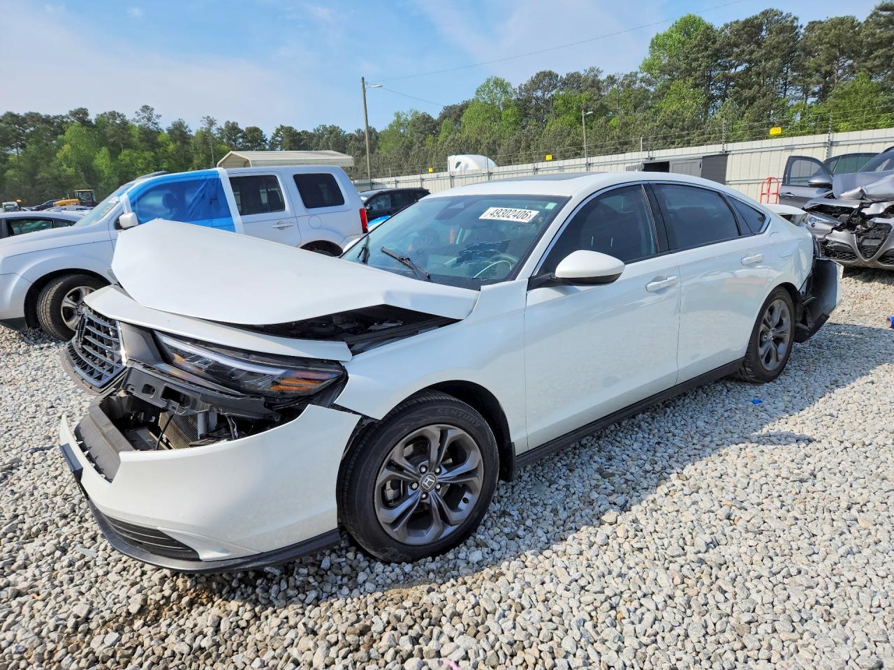 Salvage Honda Accord Image