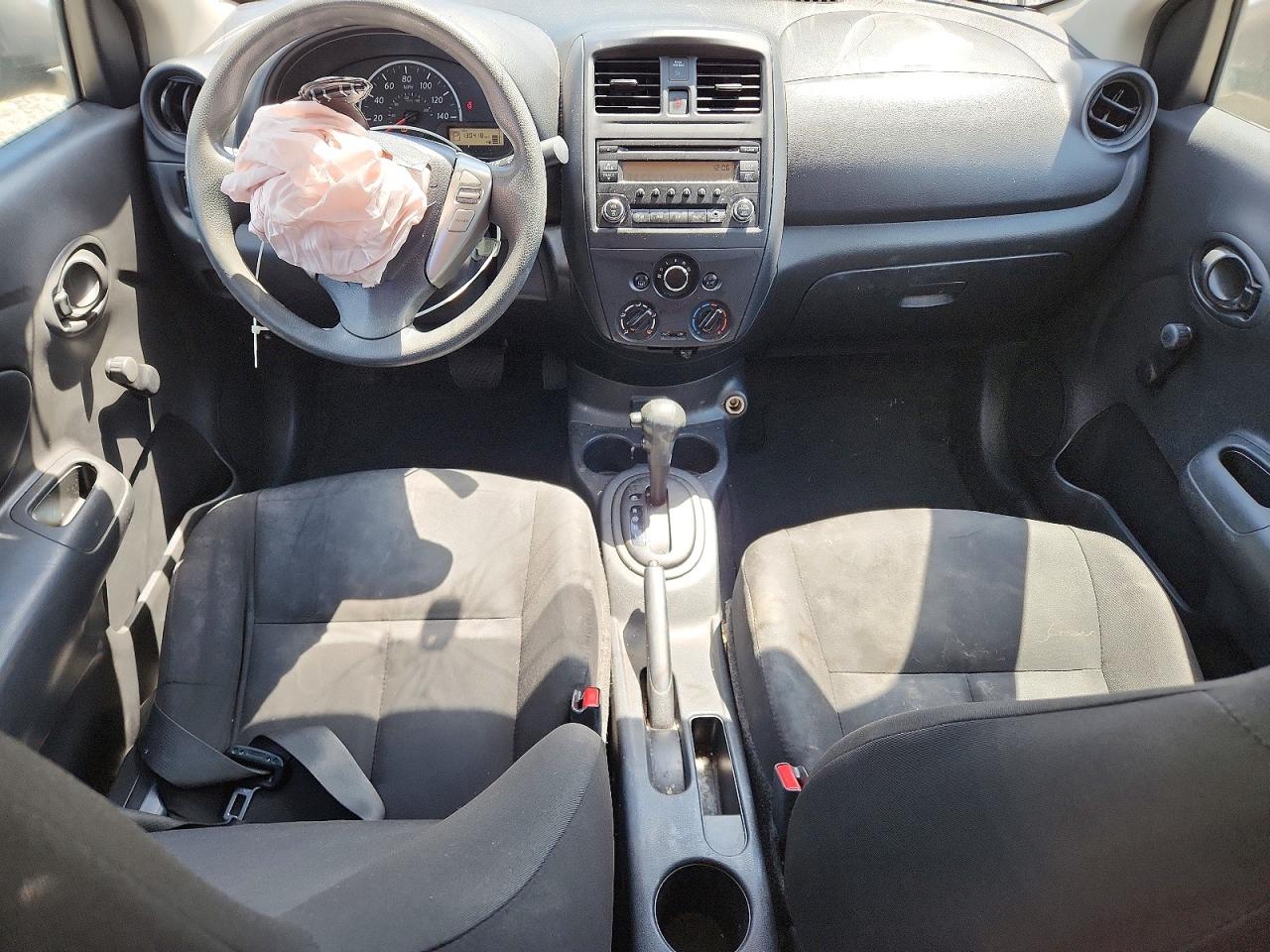 Nissan Versa 1.6 S Plus