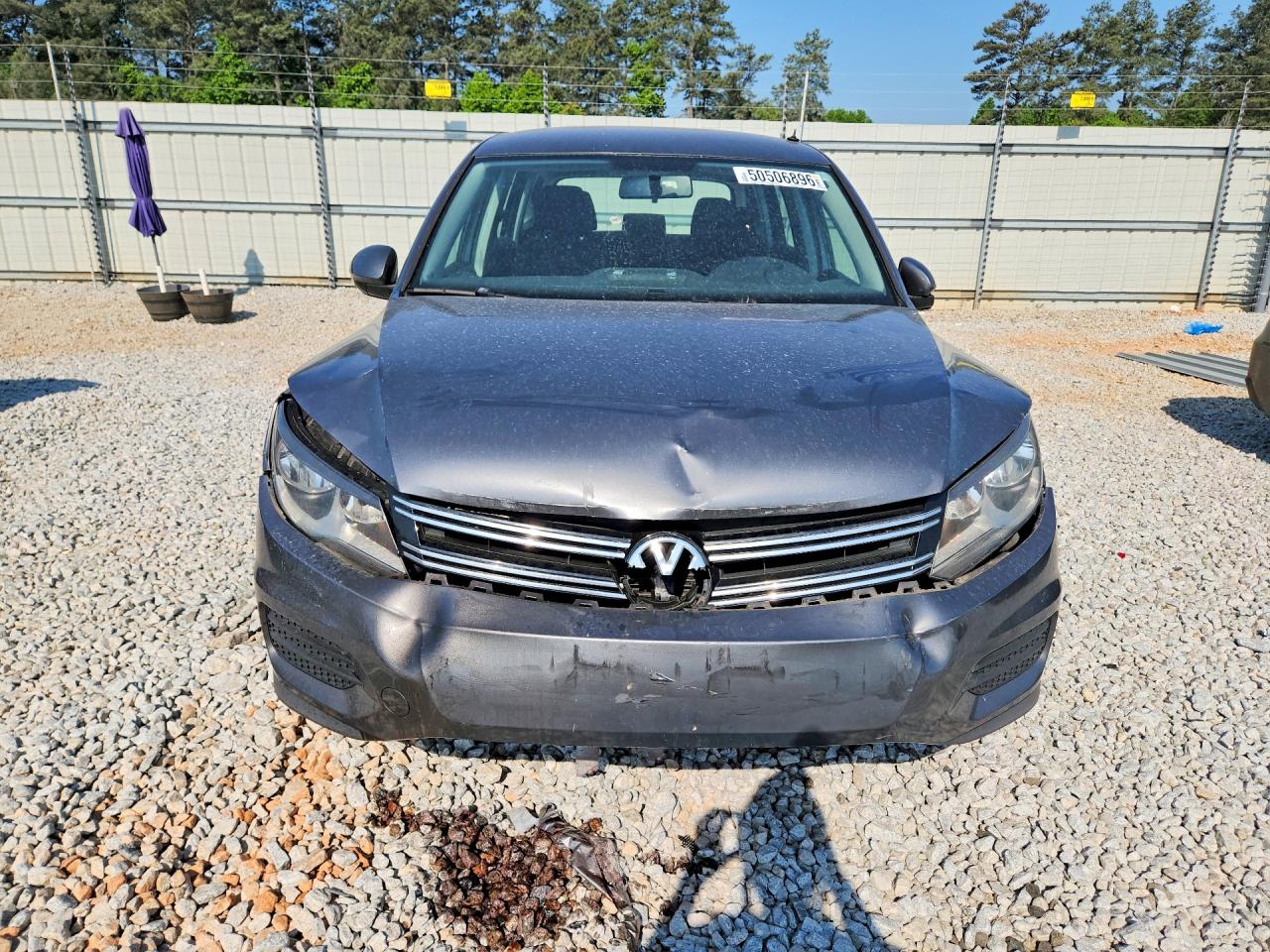 Volkswagen Tiguan S
