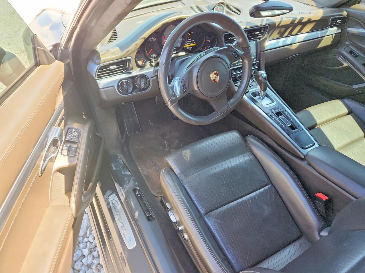 Porsche 911 Carrera S