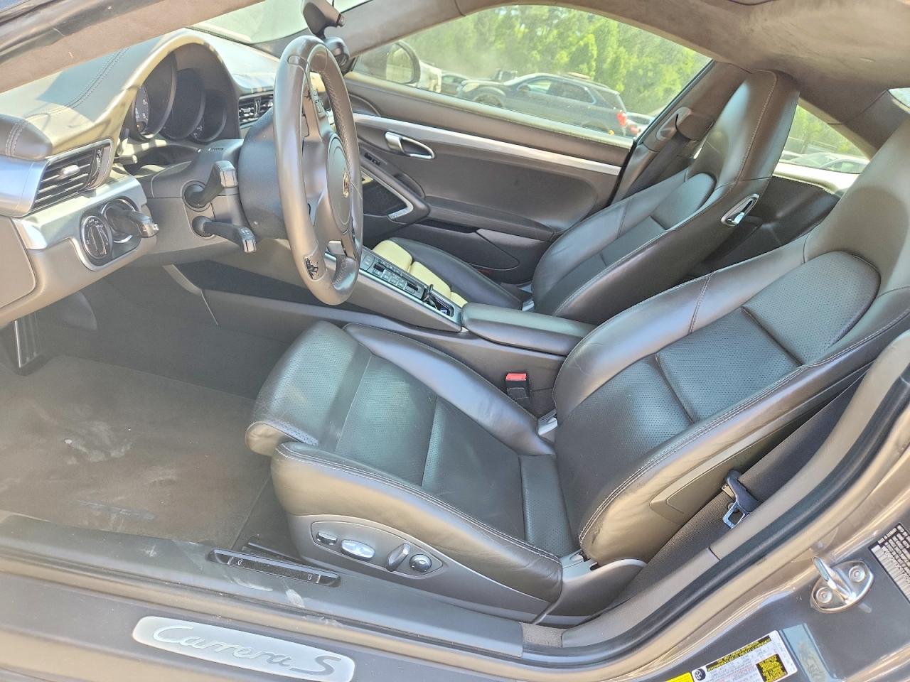 Porsche 911 Carrera S