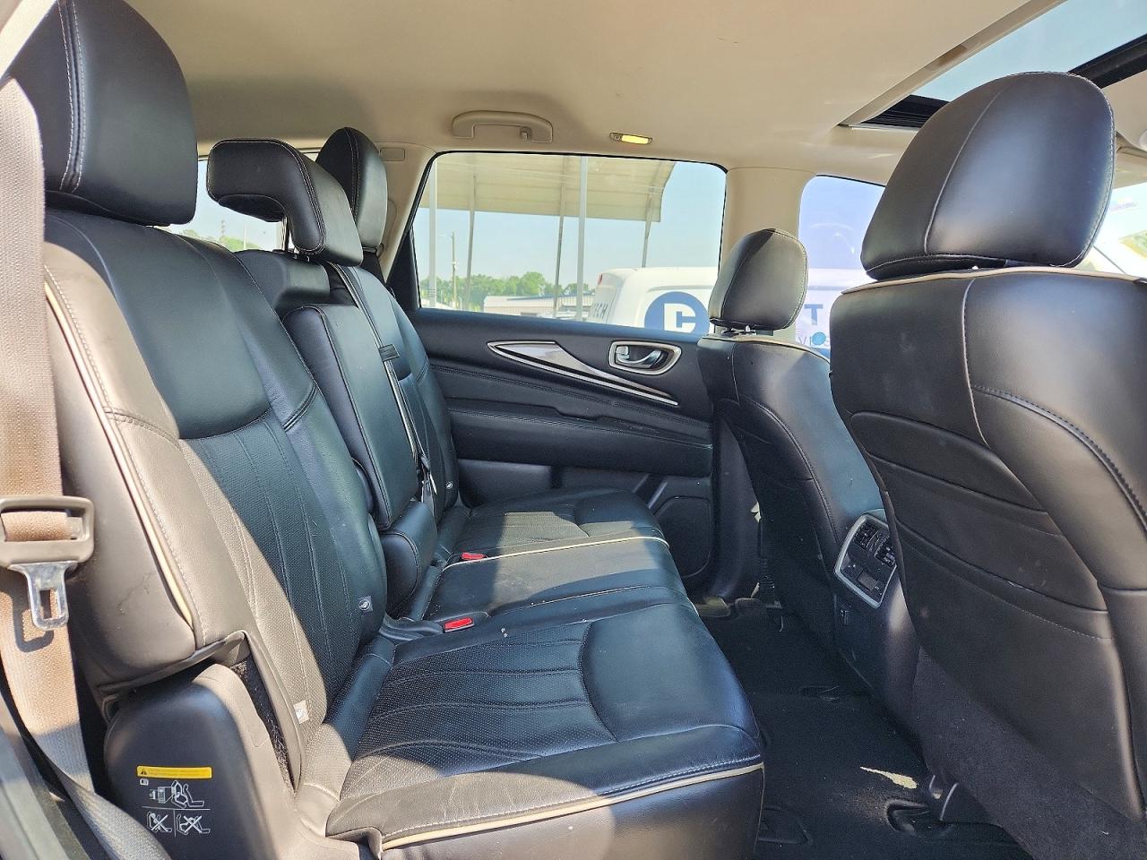 INFINITI Qx Base