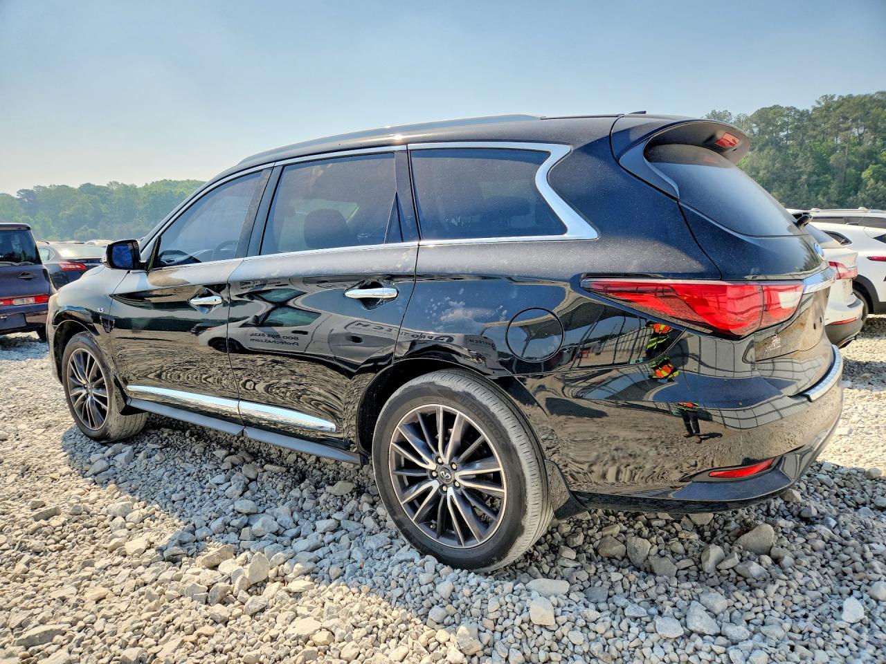 INFINITI Qx Base