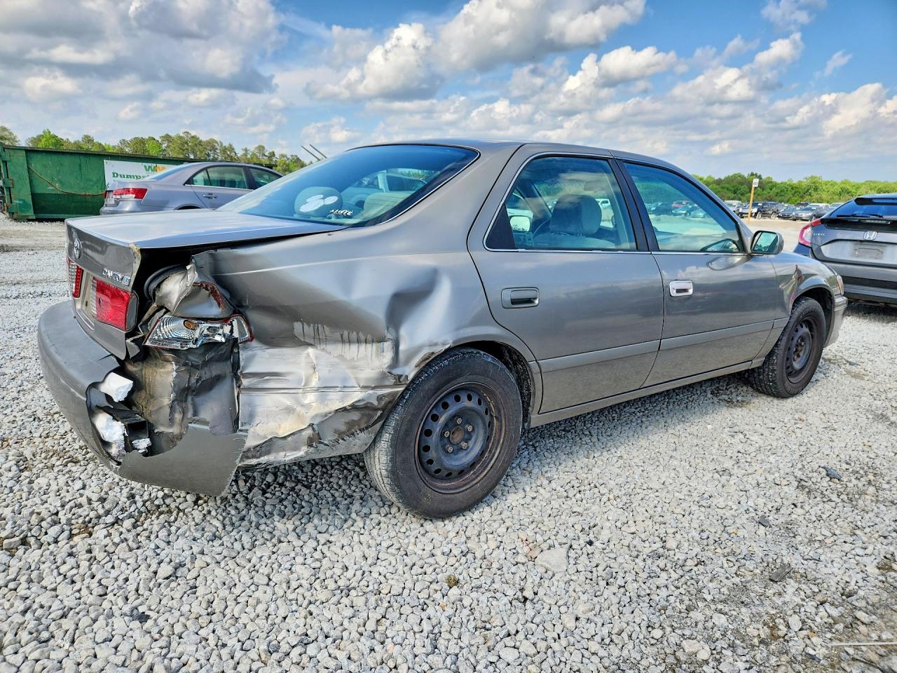 Toyota Camry Le