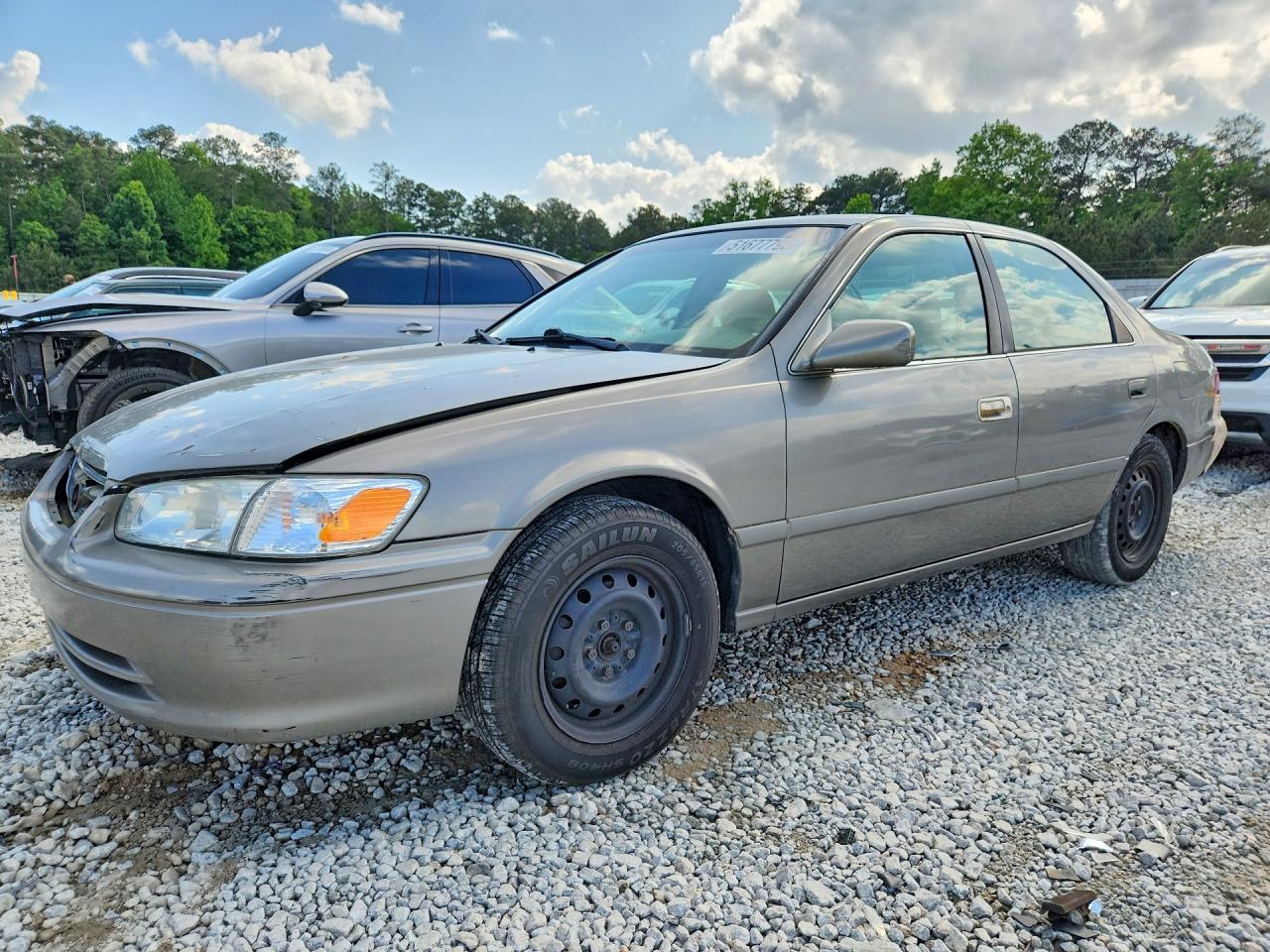 Salvage Toyota Camry Image