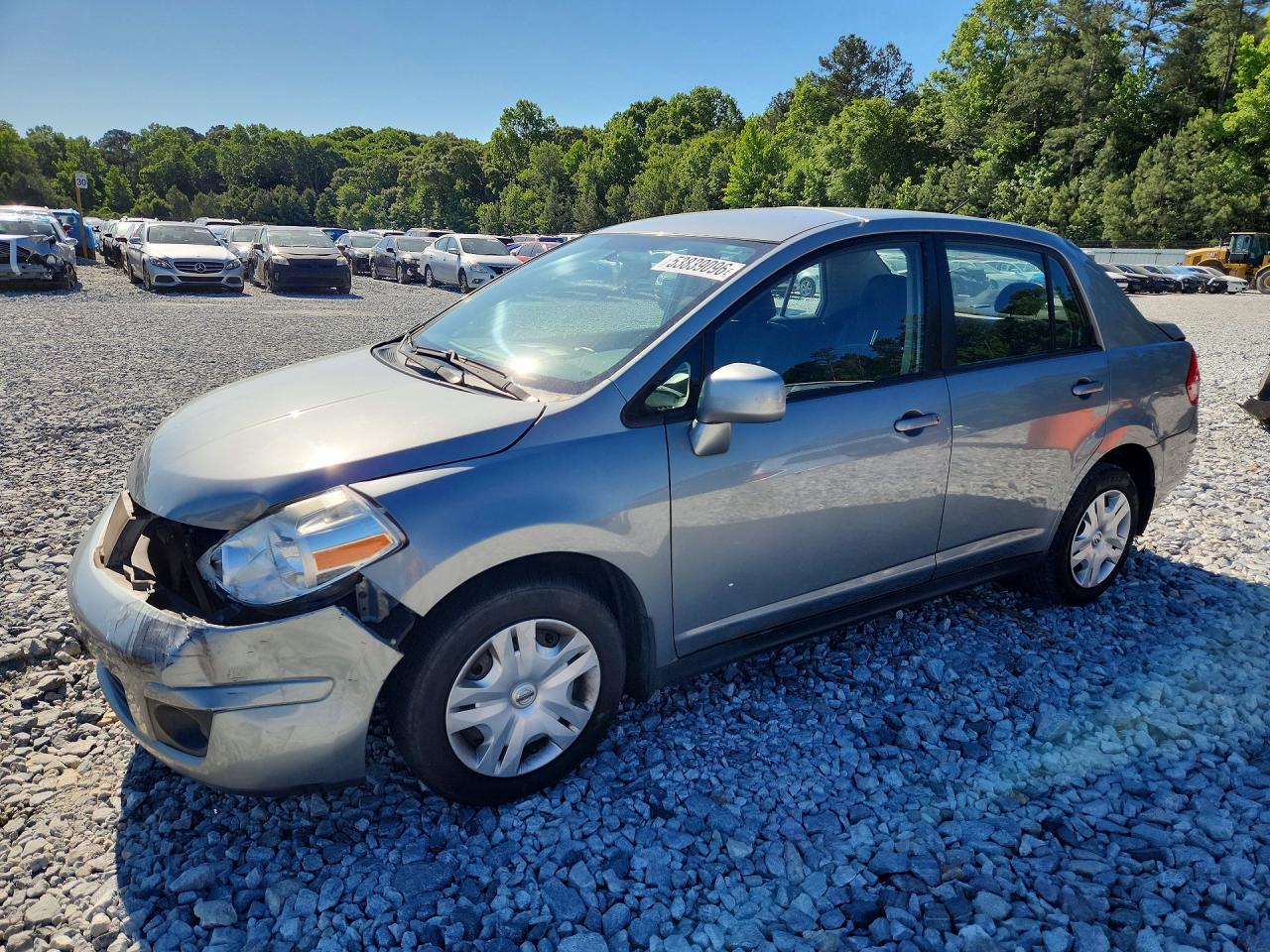 Salvage Nissan Versa Image