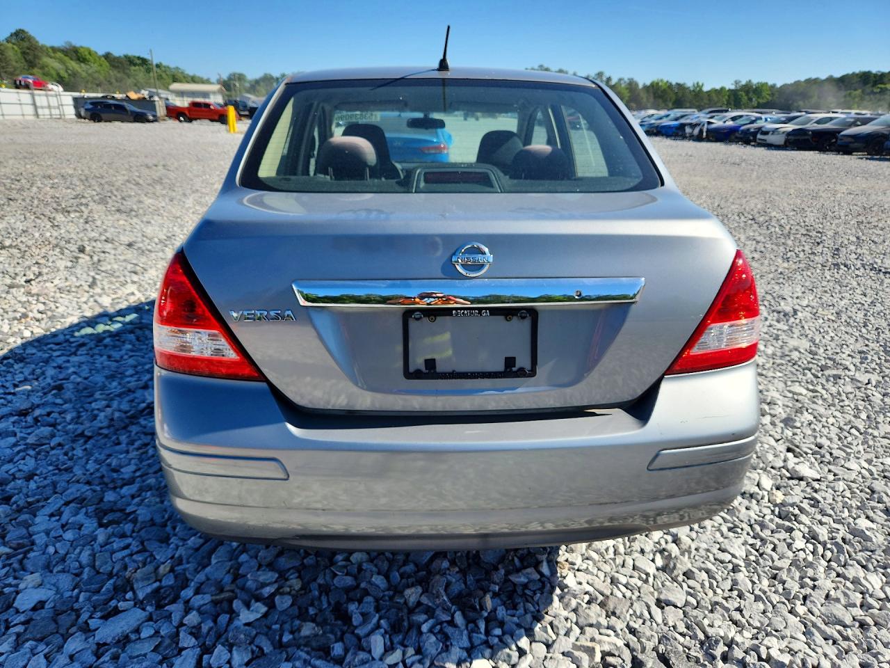 Nissan Versa S