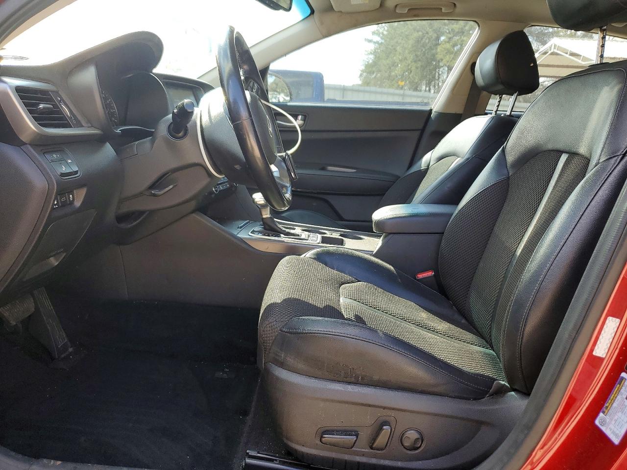 Kia Optima S