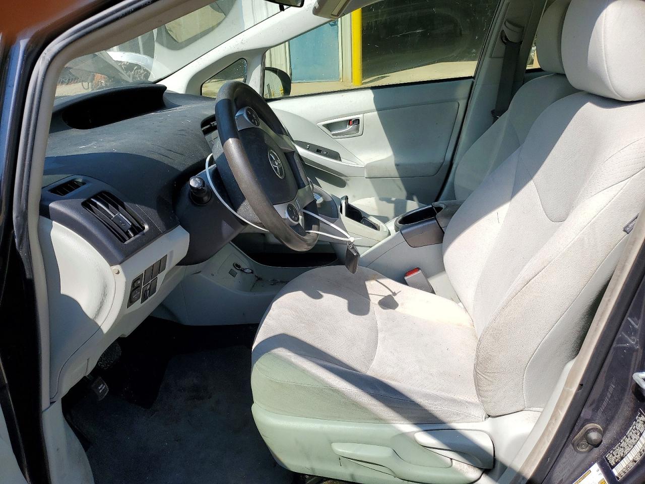Toyota Prius Two