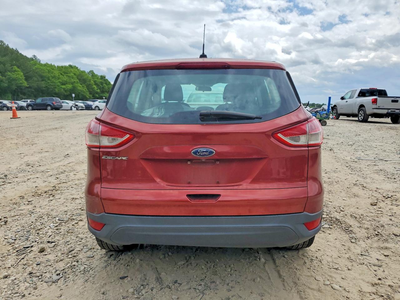Ford Escape S