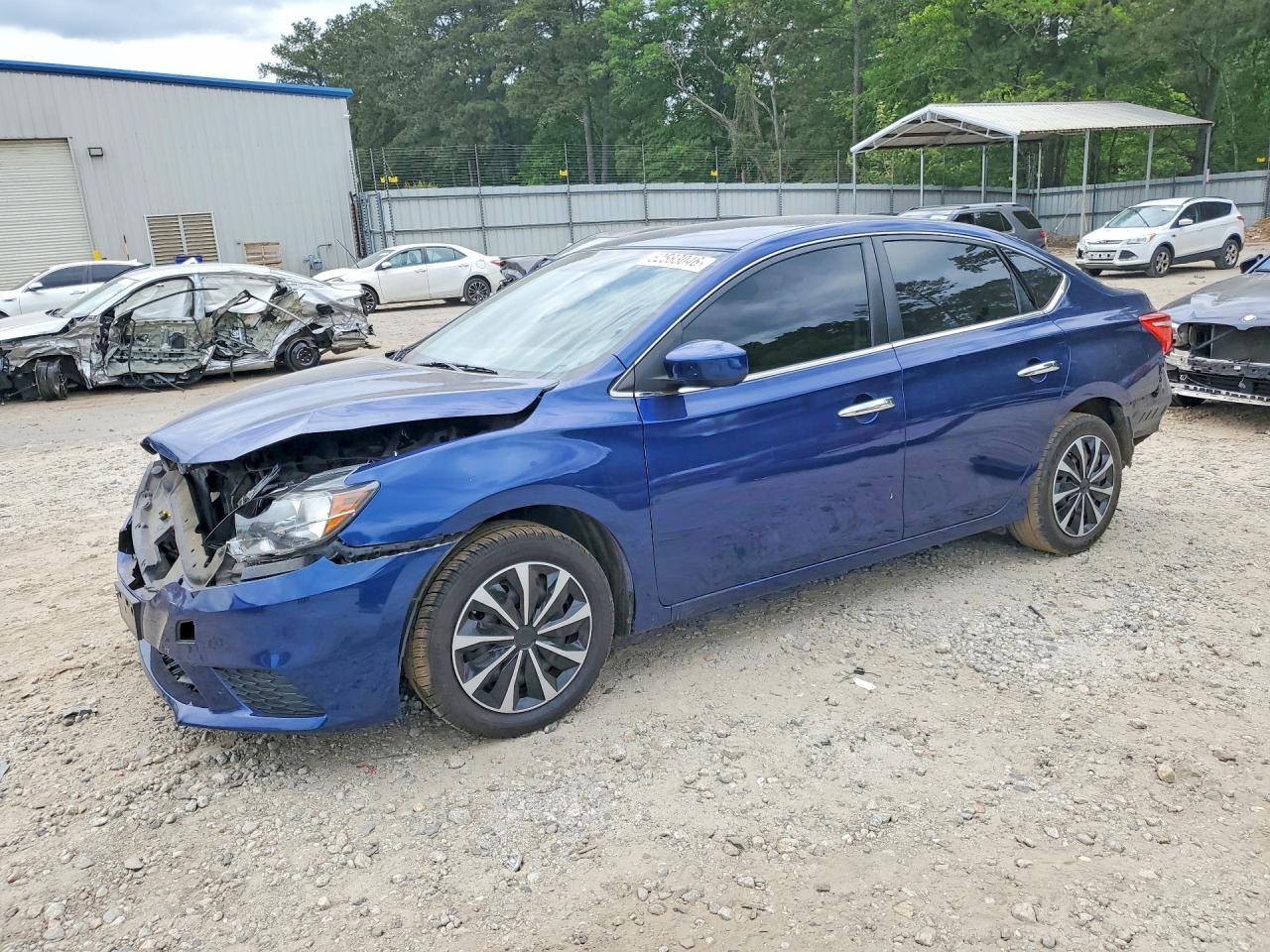 Salvage Nissan Sentra Image