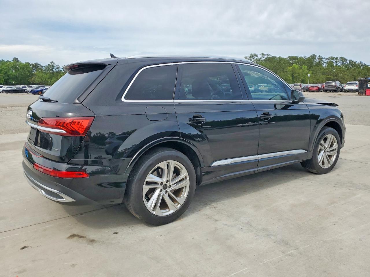 Audi Q7 Premium Plus
