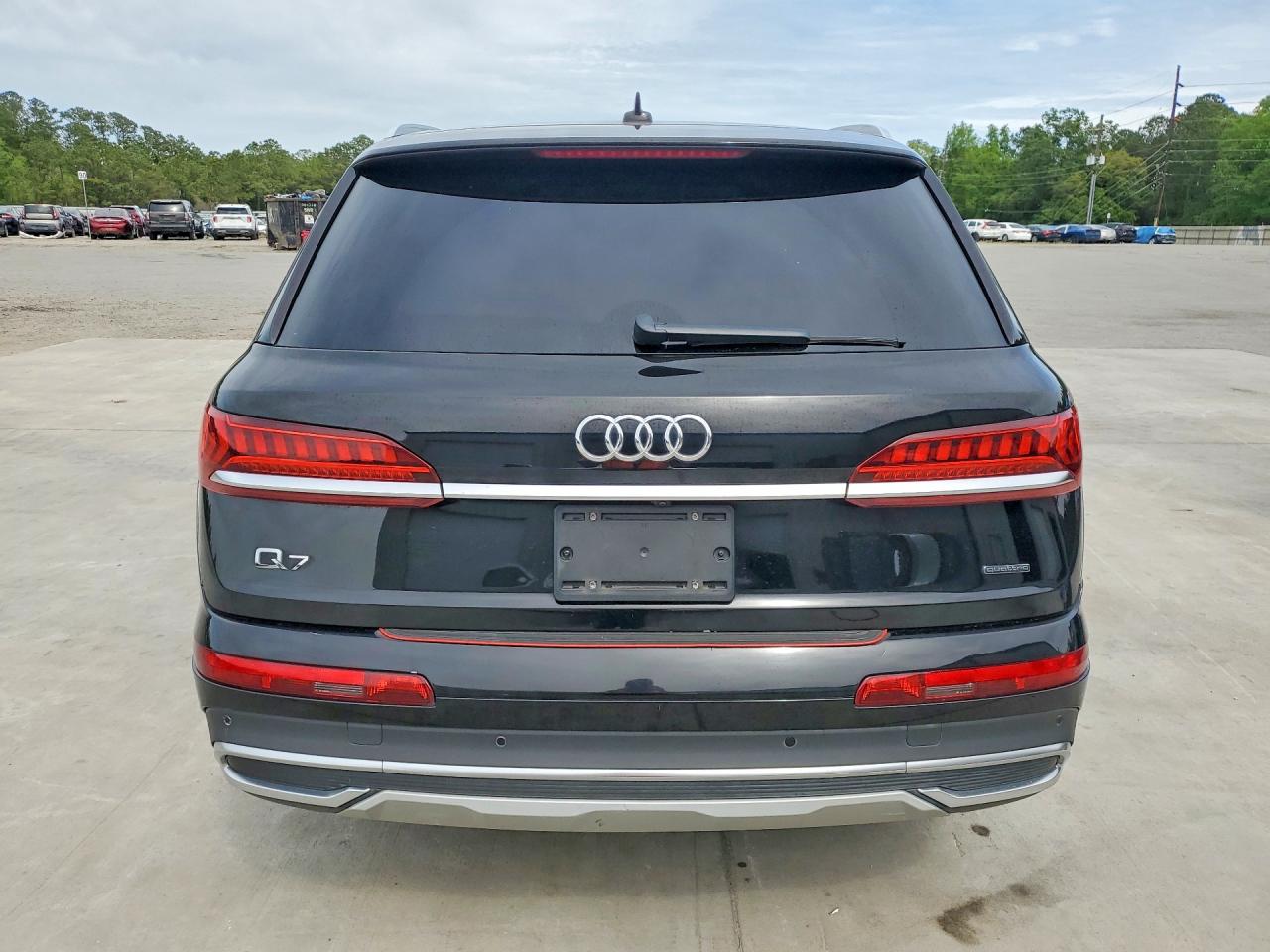 Audi Q7 Premium Plus